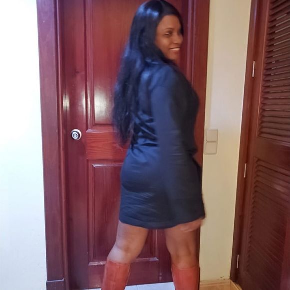 Meet your Posher, Paula - Picture 1 of 1